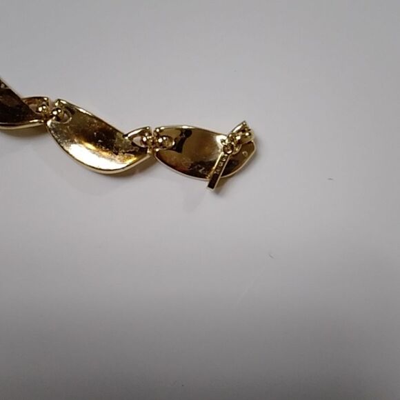 Vintage Trifari Women's Necklace Tone Gold - Picture 8 of 9